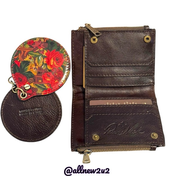 New Patricia Nash 2 Pc. In Golden Rustic Forest Wallet and Mirror Set P886400 - Picture 5 of 16